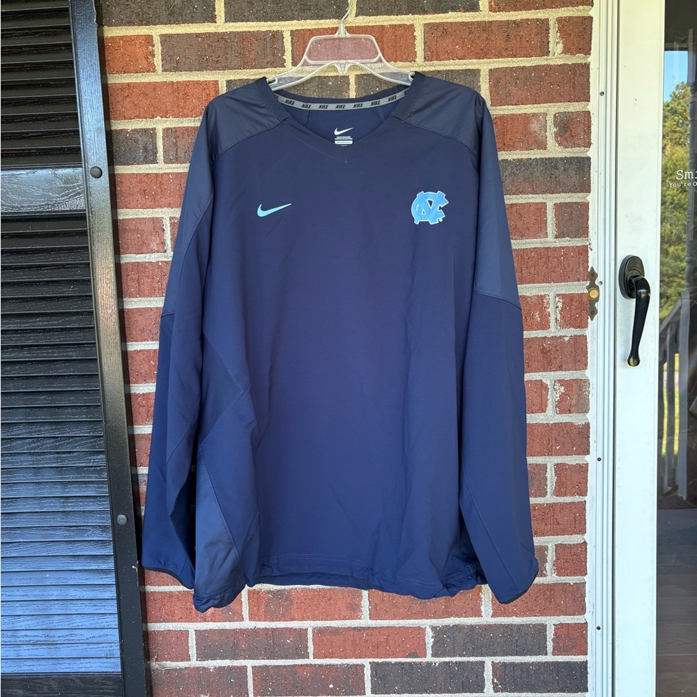 Men’s NIKE UNC Tarheel pullover windbreaker. Golf jacket weather resistant rain - Picture 5 of 7
